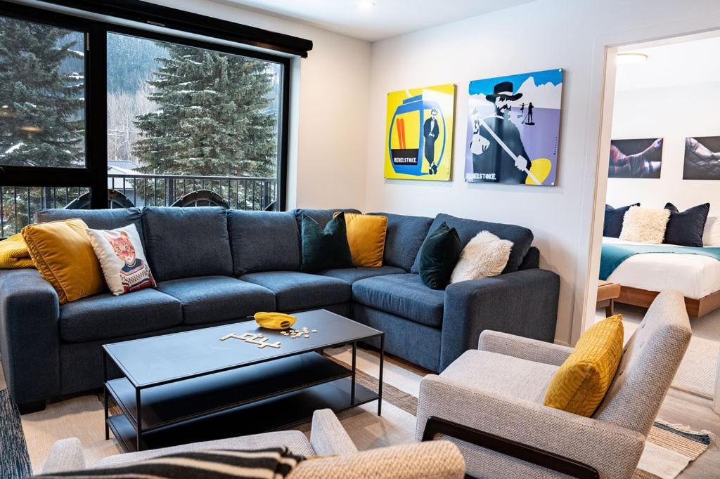 Revel In The Stoke By Revelstoke Vacations Appartement Buitenkant foto